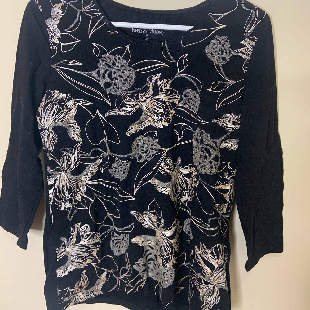 black and gold flower top